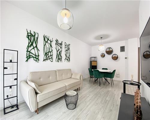 Apartament 2 camere, decomandat,  2 balcoane, Sophia Residence.