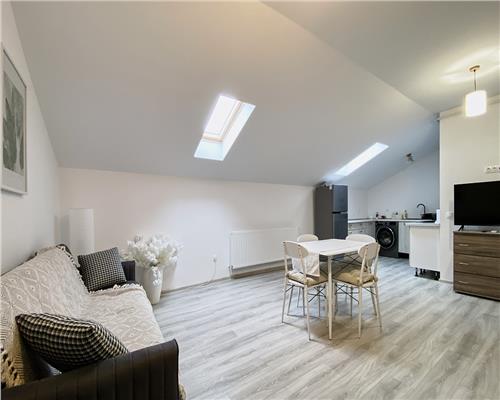 Apartament 3 camere, 2 dormitoare, bloc nou, parcare,  str. Colinei