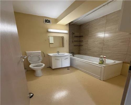 Apartament 2 camere, decomandat, zona Calea Turzii.