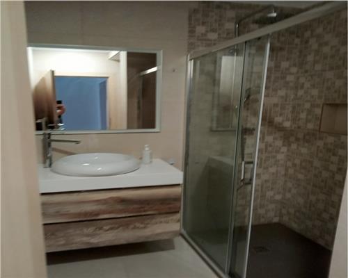 Apartament 3 camere, bloc nou, parcare, terasa, Iris.