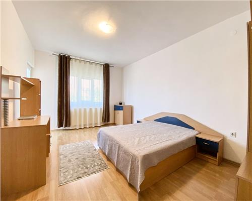 Apartament 2 camere (2 dormitoare) în Zorilor, lângă UMF, cu parcare