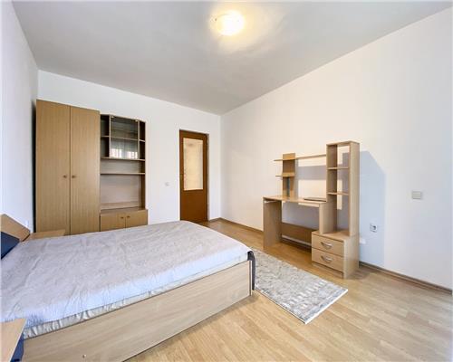 Apartament 2 camere (2 dormitoare) în Zorilor, lângă UMF, cu parcare