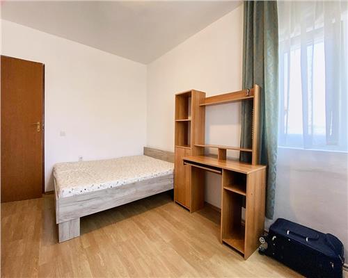 Apartament 2 camere (2 dormitoare) în Zorilor, lângă UMF, cu parcare