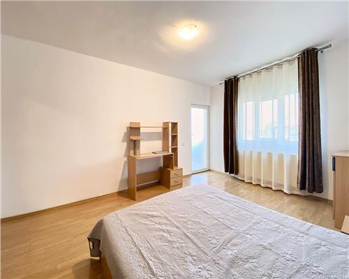 Apartament 2 camere (2 dormitoare) în Zorilor, lângă UMF, cu parcare