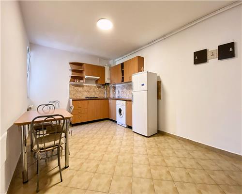Apartament 2 camere (2 dormitoare) în Zorilor, lângă UMF, cu parcare
