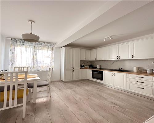 Apartament LUX cu 2 camere, 62 mp, 2 balcoane si parcare subterana, Buna Ziua