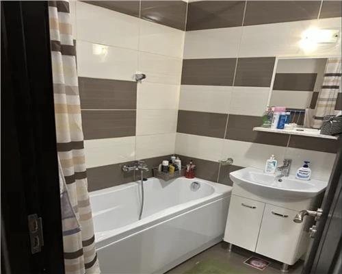 Apartament 1 camera, S 45 mp,  zona Semicentrală str. Henri Barbusse.
