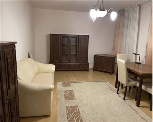 Apartament 2 camere, decomandat, parcare, Horea.