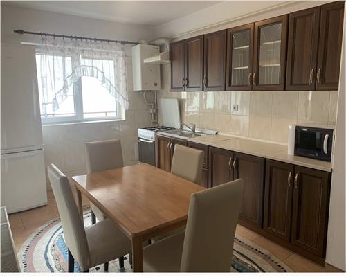 Apartament 2 camere, decomandat, parcare, Horea.