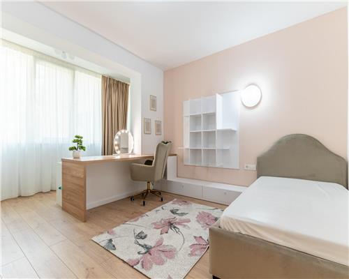 Apartament de LUX cu 4 camere, S120 mp, Parcul Rozelor,  Loc de parcare inclus