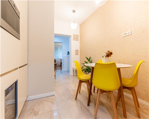 Apartament de LUX cu 4 camere, S120 mp, Parcul Rozelor,  Loc de parcare inclus