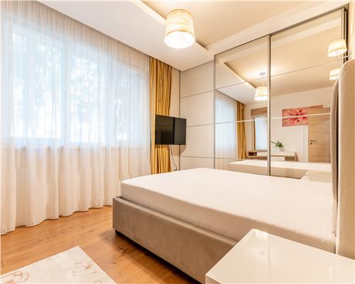 Apartament de LUX cu 4 camere, S120 mp, Parcul Rozelor,  Loc de parcare inclus