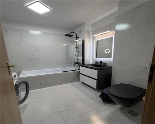 Apartament 2 camere, Semidecomandat, parcare, Năsăud.
