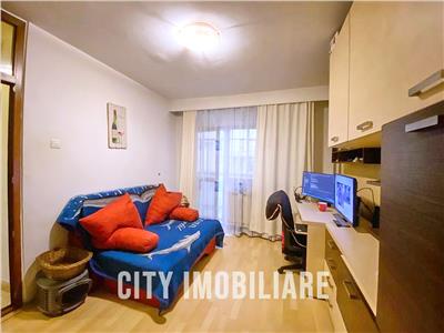 Apartament 3 camere, decomandat, mobilat, utilat, Piata Marasti.