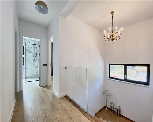 Casa individuala moderna, 4 camere, 120 mp + 450 mp teren, garaj,  Sannicoara,
