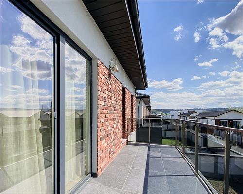 Casa individuala moderna, 4 camere, 120 mp + 450 mp teren, garaj,  Sannicoara,