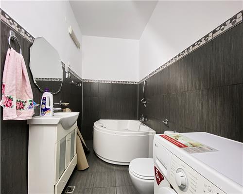 Apartament 4 camere in vila, S110 mp, 2 bai + parcare, Gruia,  str. Mecanicilor
