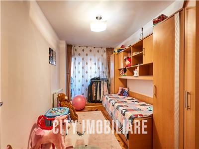Apartament 3 camere decomandat, S77mp+2 balcoane, bd. N. Titulescu