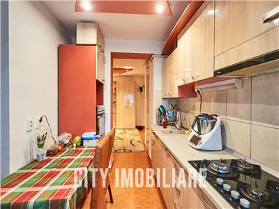 Apartament 3 camere decomandat, S77mp+2 balcoane, bd. N. Titulescu