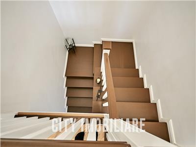 Duplex nou, LUX, 3 dormitoare, 3 bai, S120 mp+250 teren, Europa