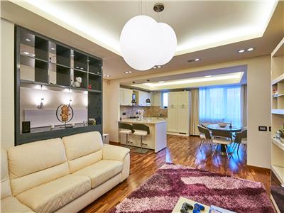 Apartament 3 camere, 92 mp, LUX, cu garaj subteran, Andrei Muresanu