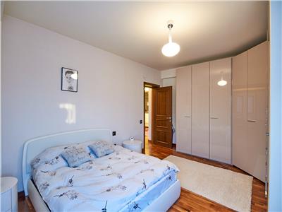 Apartament 3 camere, 92 mp, LUX, cu garaj subteran, Andrei Muresanu