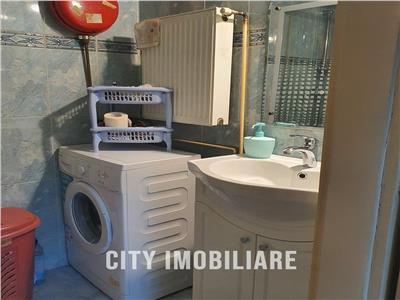 Apartament 2 camere, semidecomandat, S 43 mp, Horea.