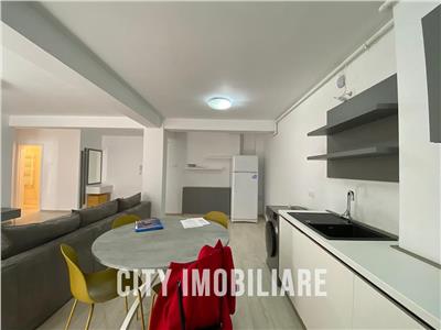 Apartament 2 camere, S 64 mp, bloc nou, mobilat, zona Centrala.