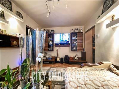 Apartament 2 camere, semidecomandat,  mobilat, utilat, Gheorghieni.