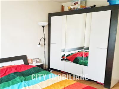 Apartament 3 camere, mobilat, utilat, semidecomandat, Aleea Ciucas.