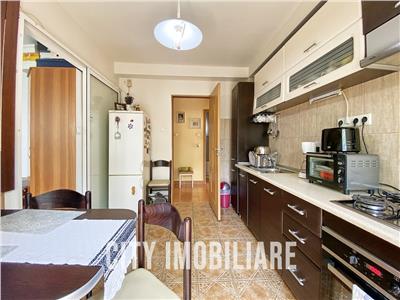 Apartament 3 camere, mobilat, utilat, zona de case, Andrei Muresanu.