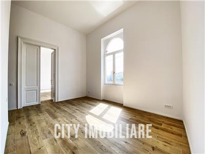 Apartament 4 camere, S129+balcon, bloc monument istoric, Ultracentral