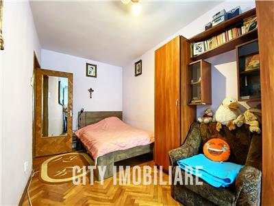 Apartament  2 camere, decomandat, mobilat, utilat, Calea Floresti Manastur.
