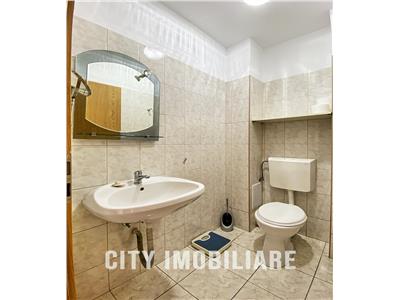 Apartament 4 camere, S100mp + 2 balcoane, str. Bucuresti