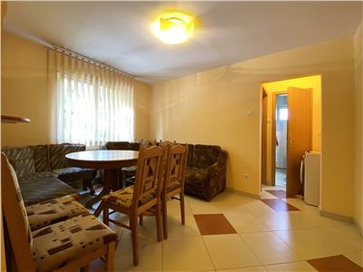 Apartament 3 camre, semidecomandat, mobilat, utilat, Manastur.