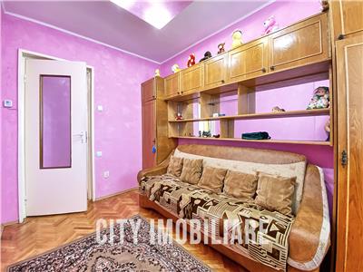 Apartament 2 camere, decomandat, mobilat, utilat, McDonald's Manastur.